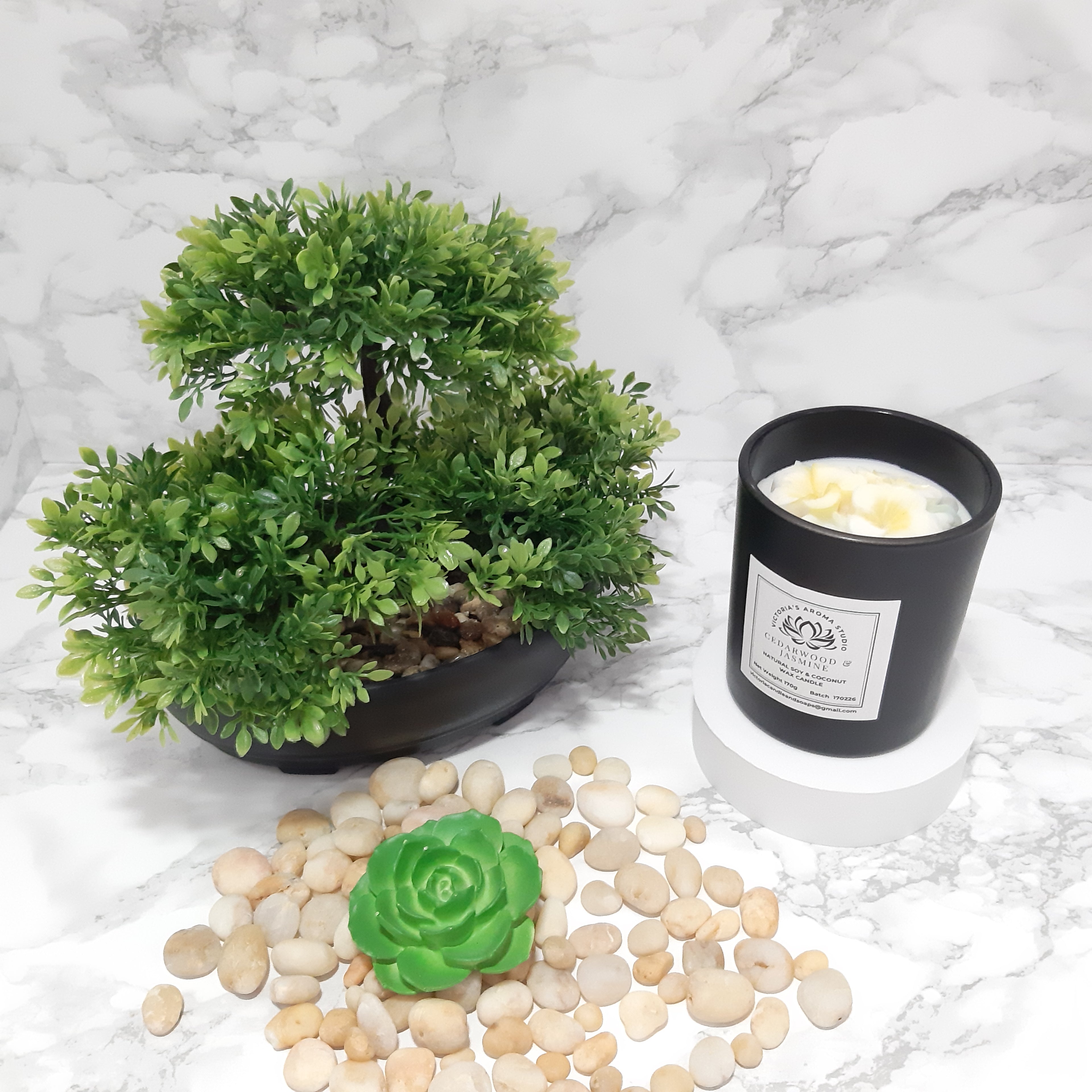 170g Scented Candle with Embed Flower