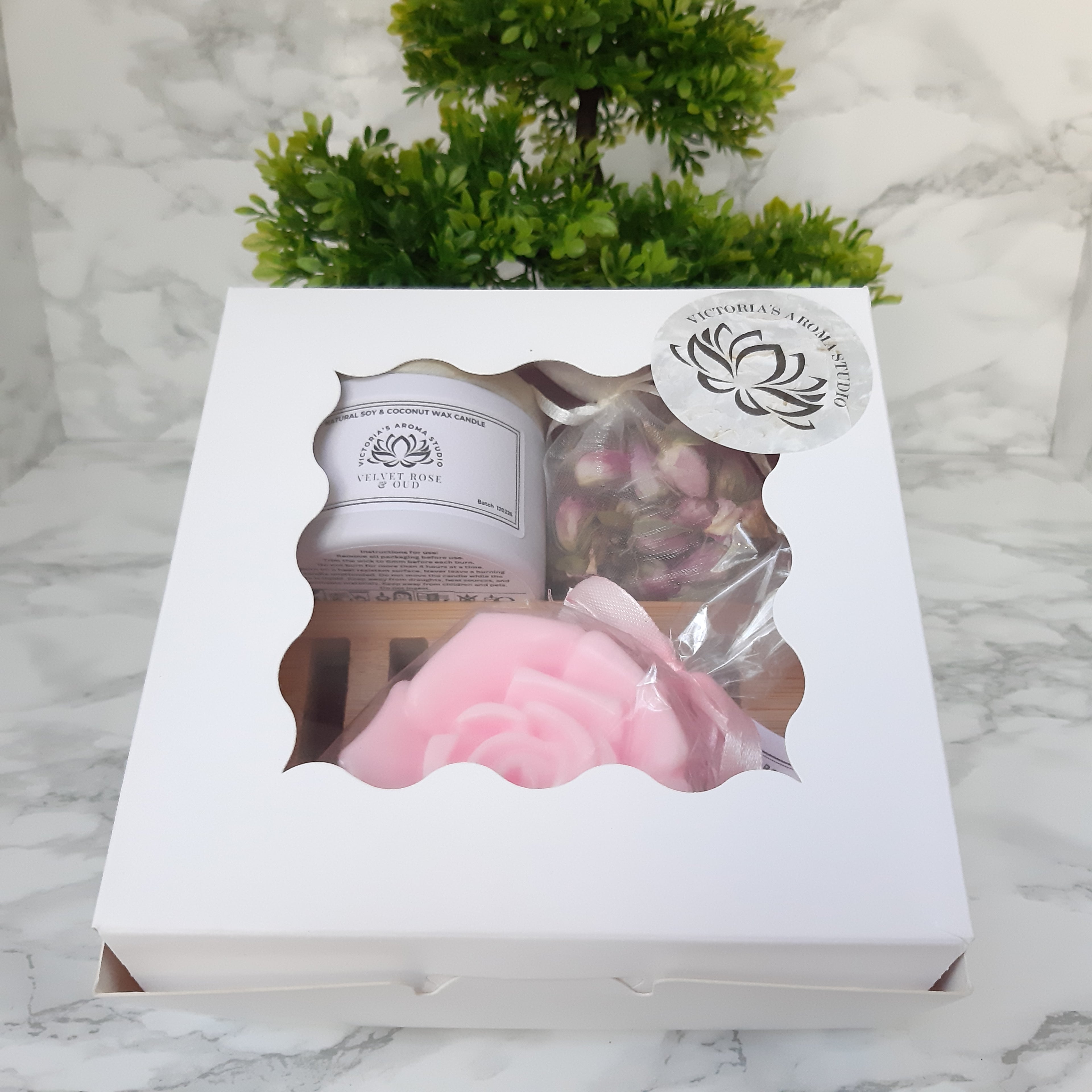 Rose Gift Set