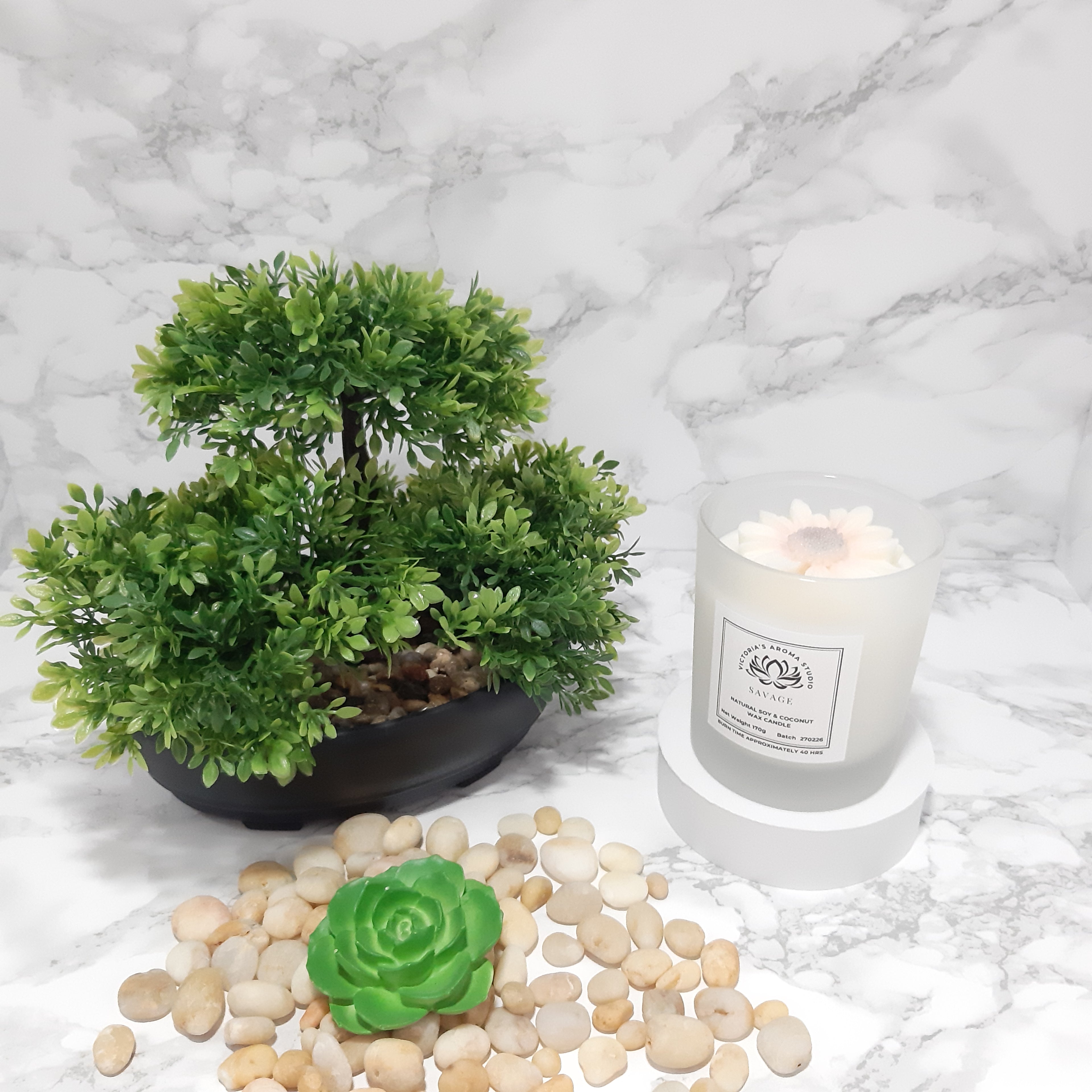 170g Scented Candle with Embed Flower