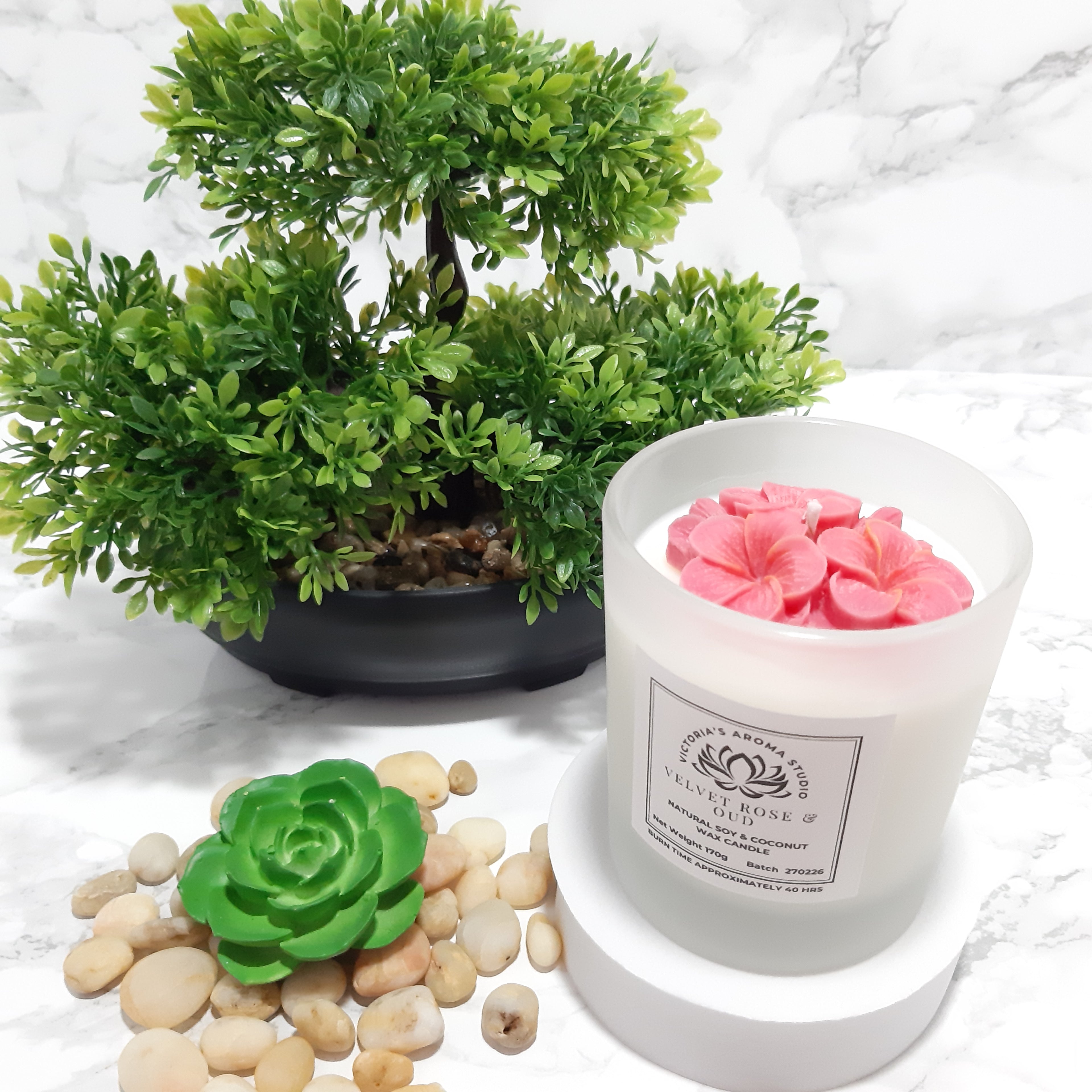 170g Scented Candle with Embed Flower